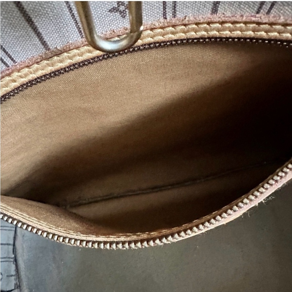 AUTHENTIC!!! Louis Vuitton Neverfull MM Monogram Brown Tote Bag - Picture 10 of 11